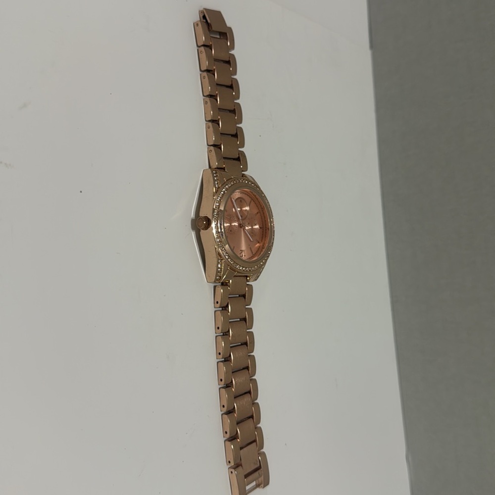 Beautiful Watch!!! - Picture 3 of 4